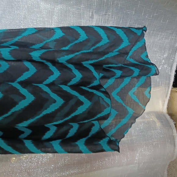 She's Cool sheer high low dress, Black/Torquoise, adjustable sleeve, semi-sheer - Picture 3 of 7